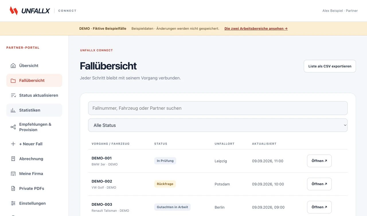 Echter Screenshot von UNFALLX Connect mit fiktiven Beispielfällen